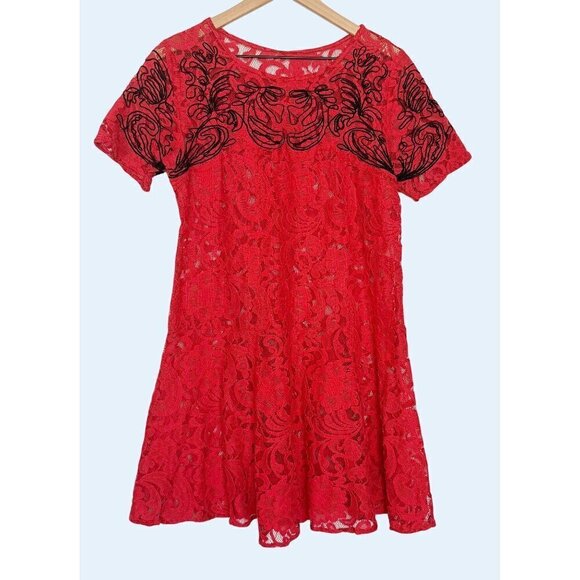 FREE PEOPLE Beautiful Dreamer Red Lace Short Sleeve Dress Size Small - Picture 2 of 7